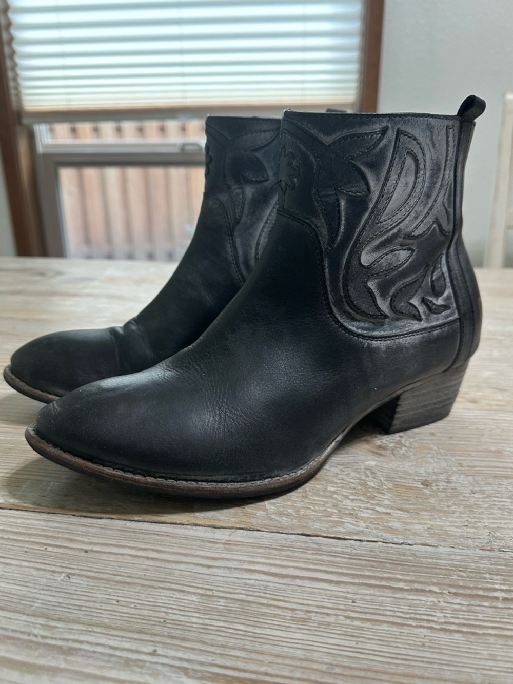 ROAN by Bed Stu Elsia Western Cowgirl Short Boots Burnished Black Leather Sz 10